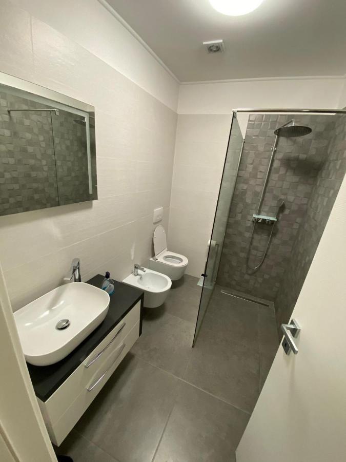Apartments Sherri Fiume Kültér fotó