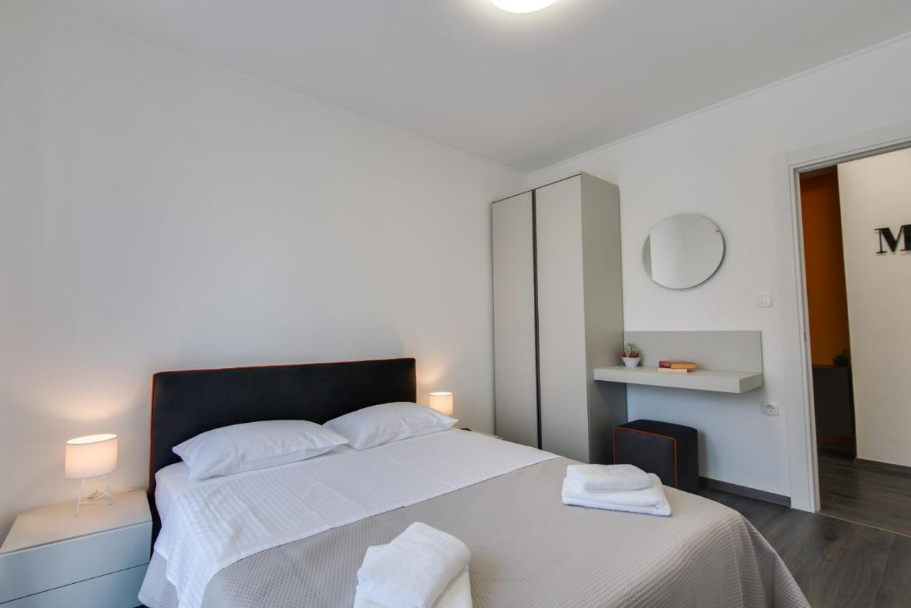 Apartments Sherri Fiume Kültér fotó